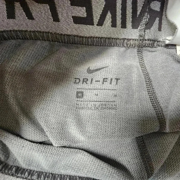 Nike Pro Dry-Fit Men's Size M Charcoal Gray Pants Slim Fit - Picture 3 of 9